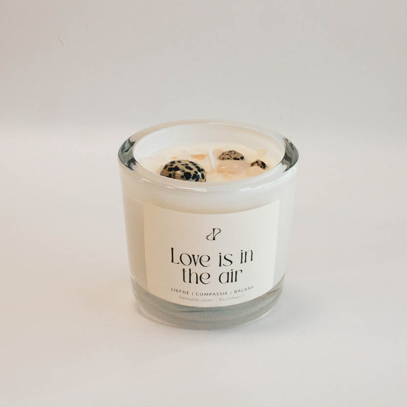Scented candle Love is in the air