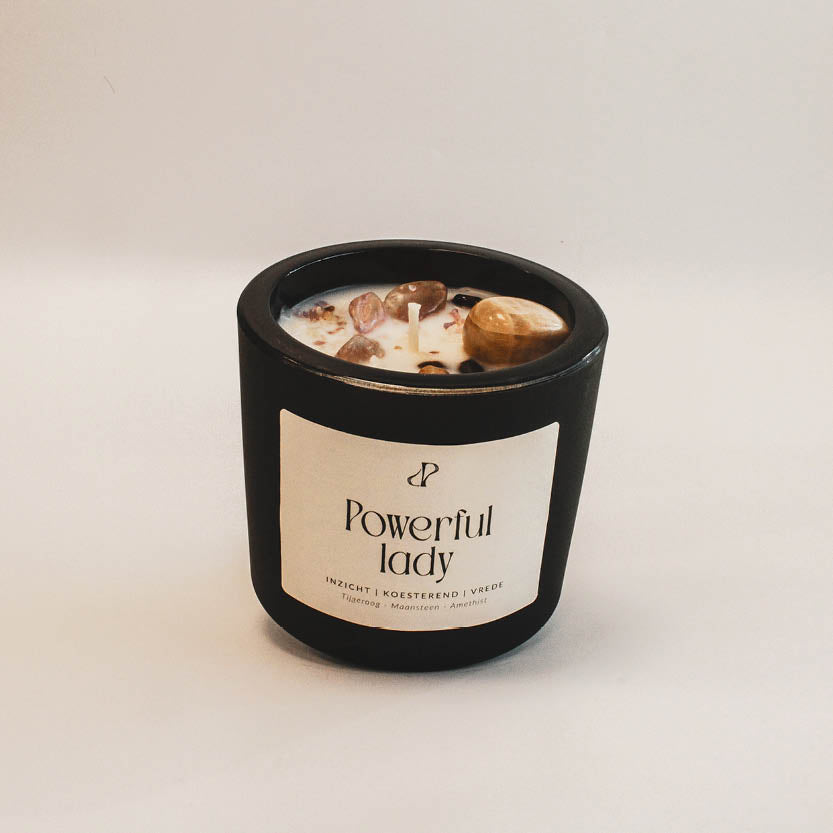 Geurkaars Powerful Lady