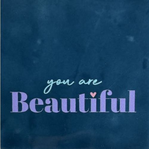 Tegeltje YETT- you are beautiful donkerblauw/lila
