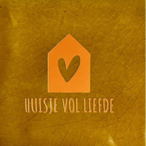 Tegeltje YETT- huisje vol liefde oker/oranje